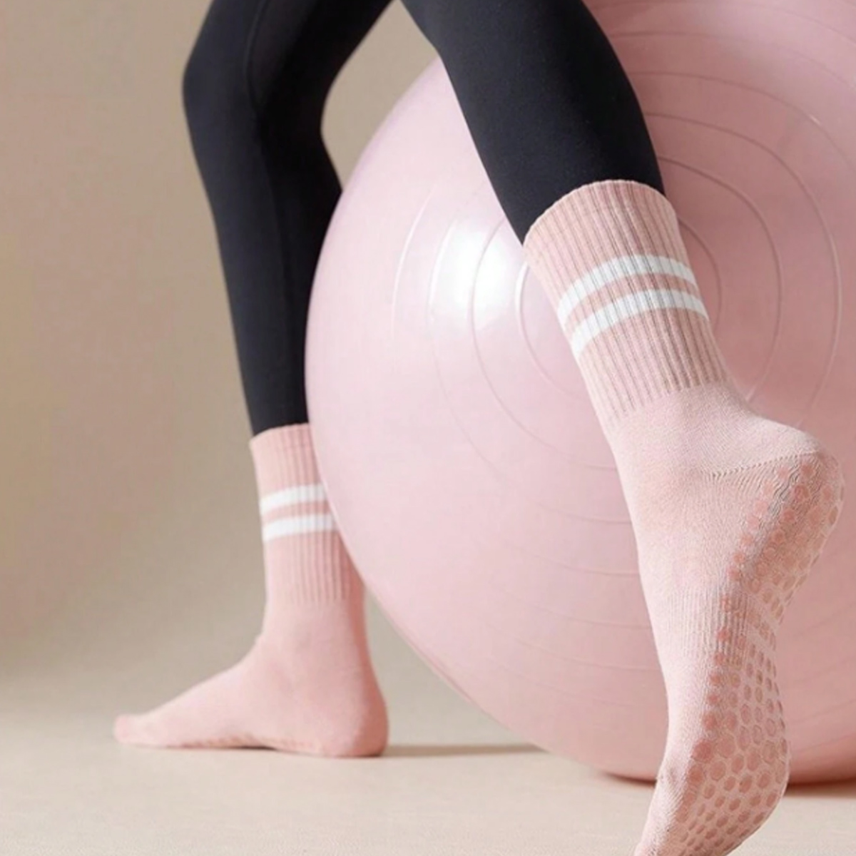 1 pair of yoga socks, medium t - огляд і ціна Pilates Yoga Hose